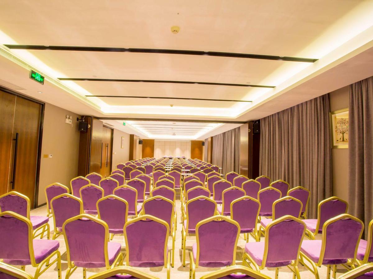 Borrman Hotel Nanning Railway Station Branch 외부 사진